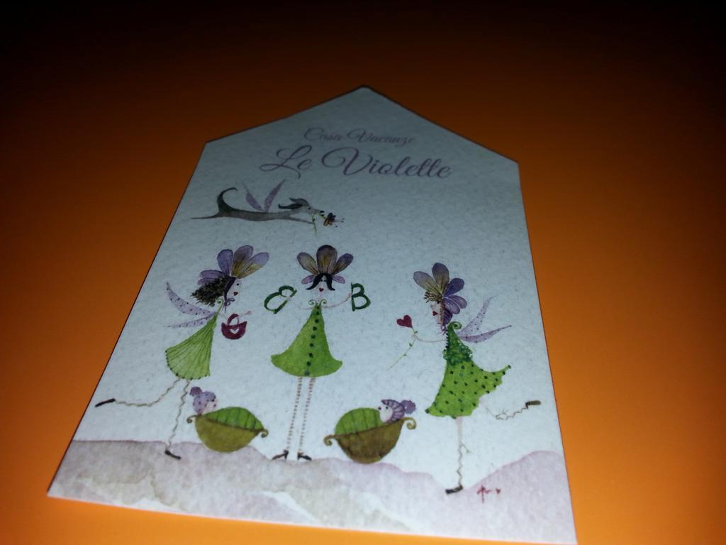 Willa Casa Vacanze Le Violette Brunate Zewnętrze zdjęcie