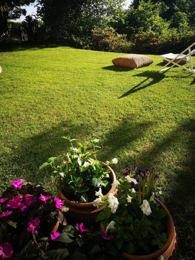 Willa Casa Vacanze Le Violette Brunate Zewnętrze zdjęcie